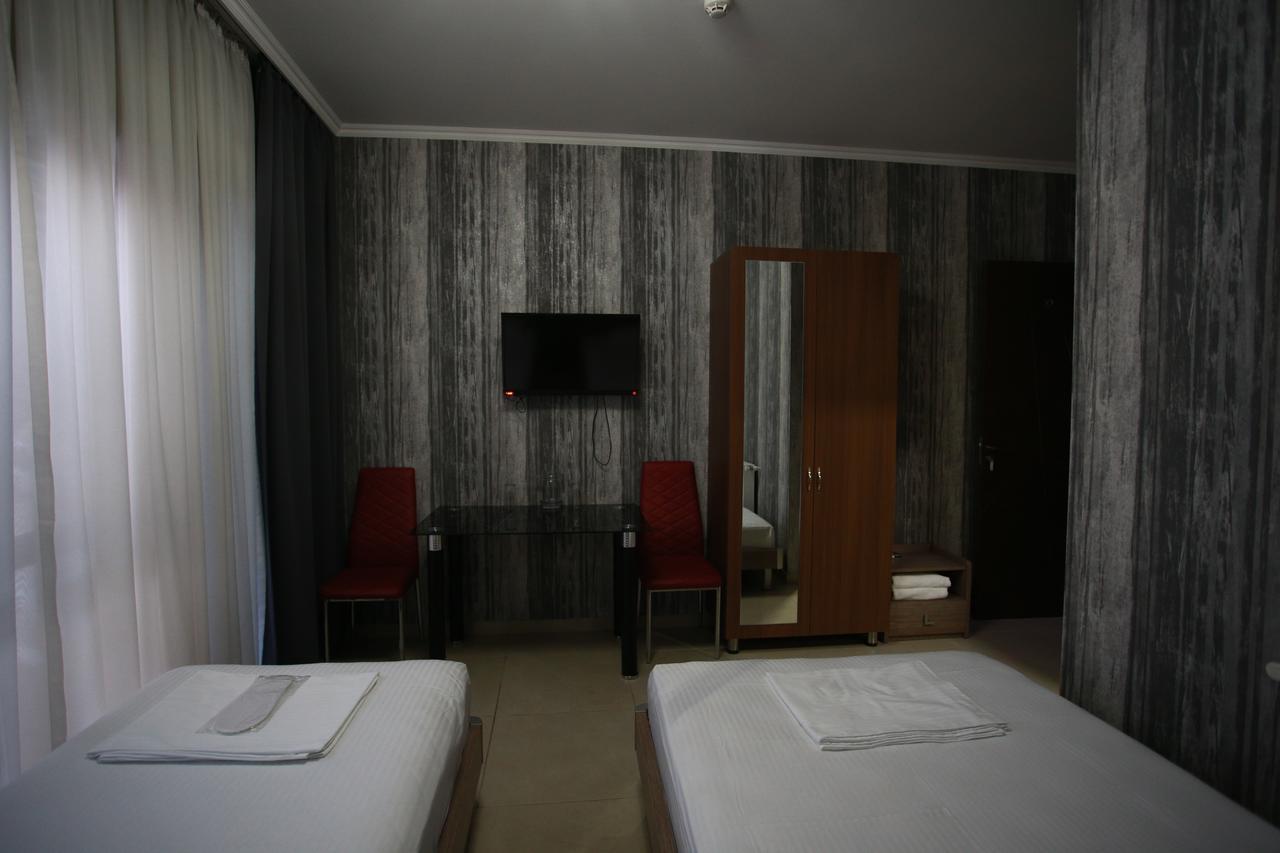 Hotel Okriba Tbilisi Exterior foto