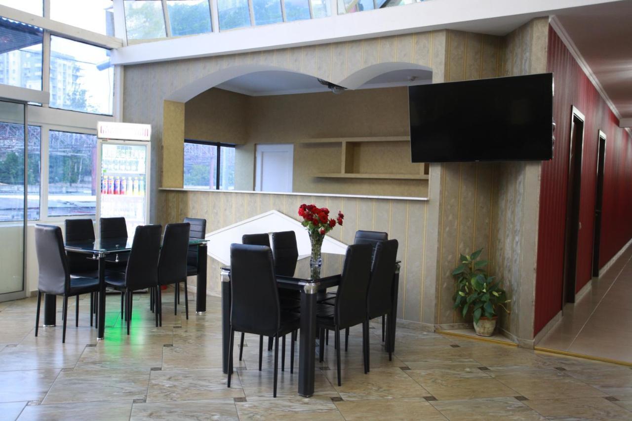 Hotel Okriba Tbilisi Exterior foto